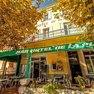 De La Place Hotel